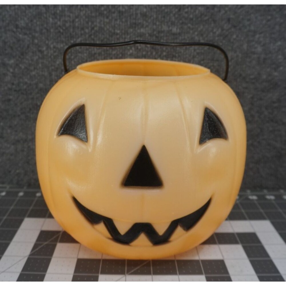 Vintage Orange Halloween Pumpkin Blow Mold Candy Bucket General Foam Plastics